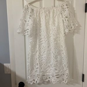 Women’s White  Dress